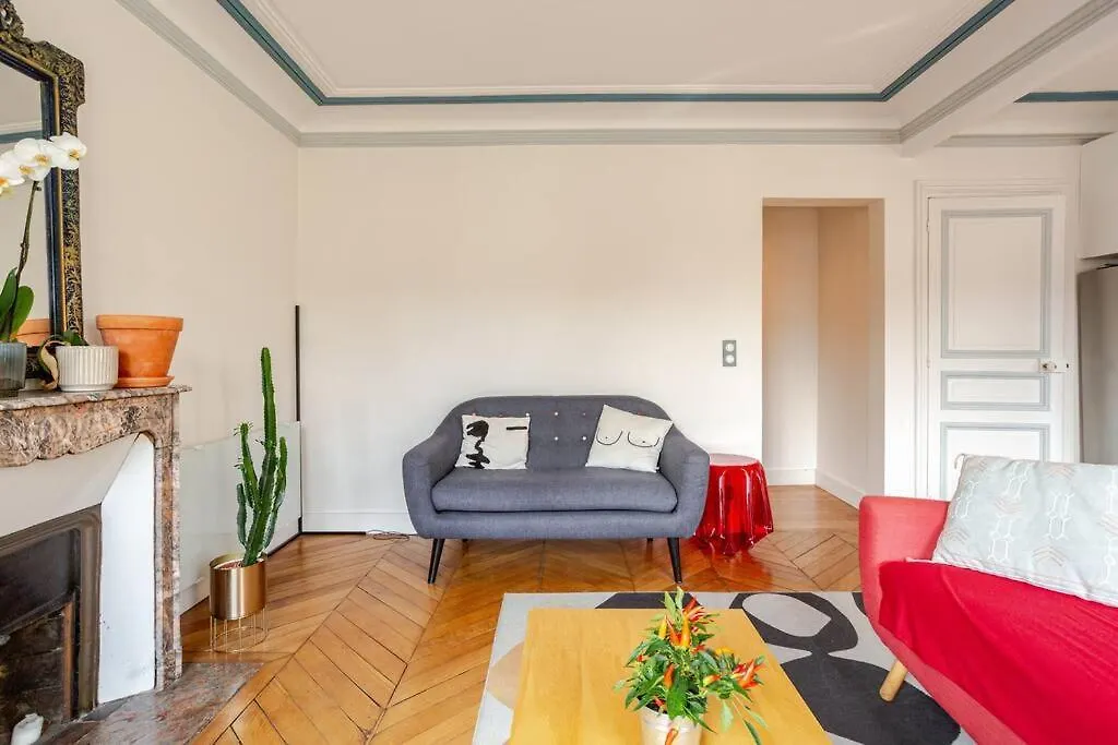 アパート Lovely Appartment Montmartre - View Sacre Coeur パリ