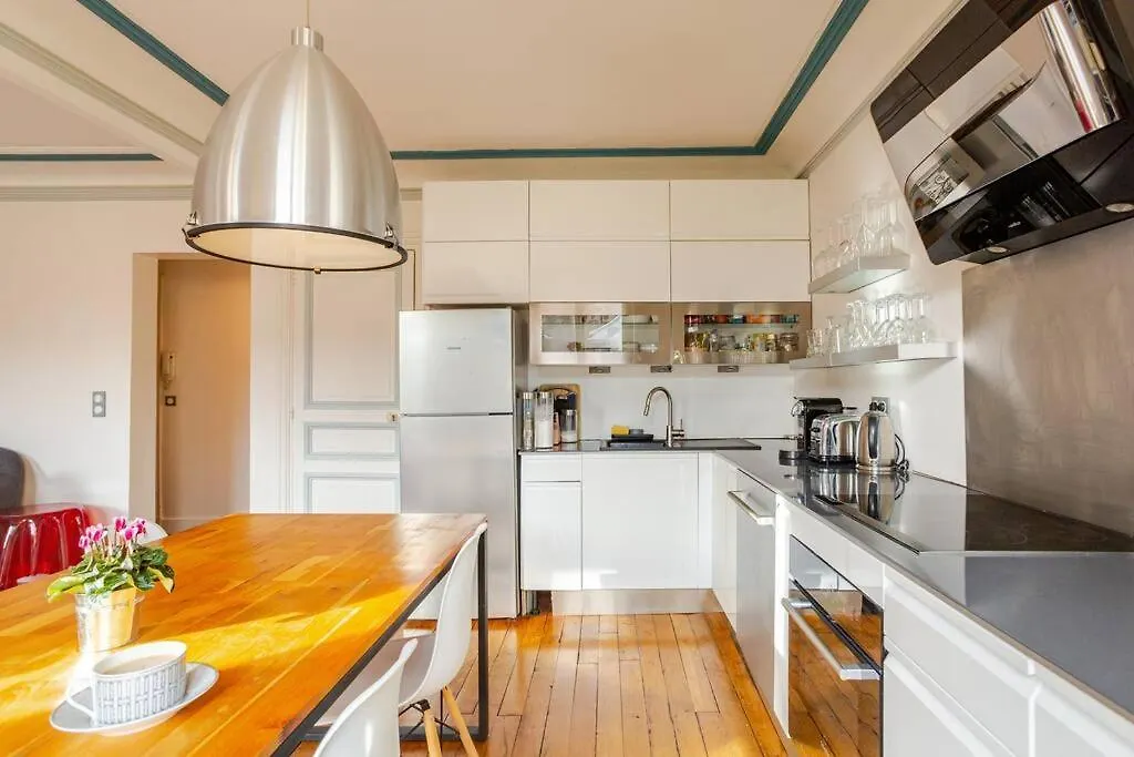 Lovely Appartment Montmartre - View Sacre Coeur パリ